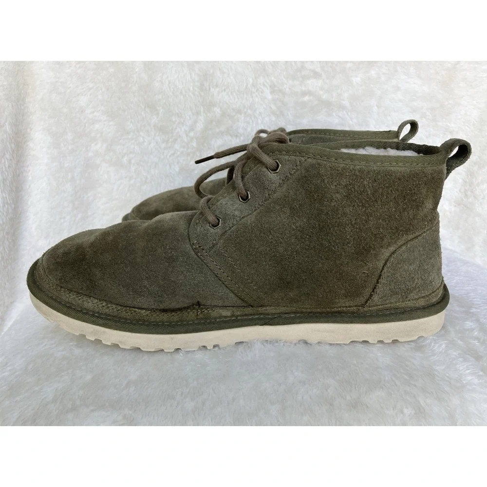 UGG Neumel Suede Chukka Boot Men's Size 11 S/N 3236